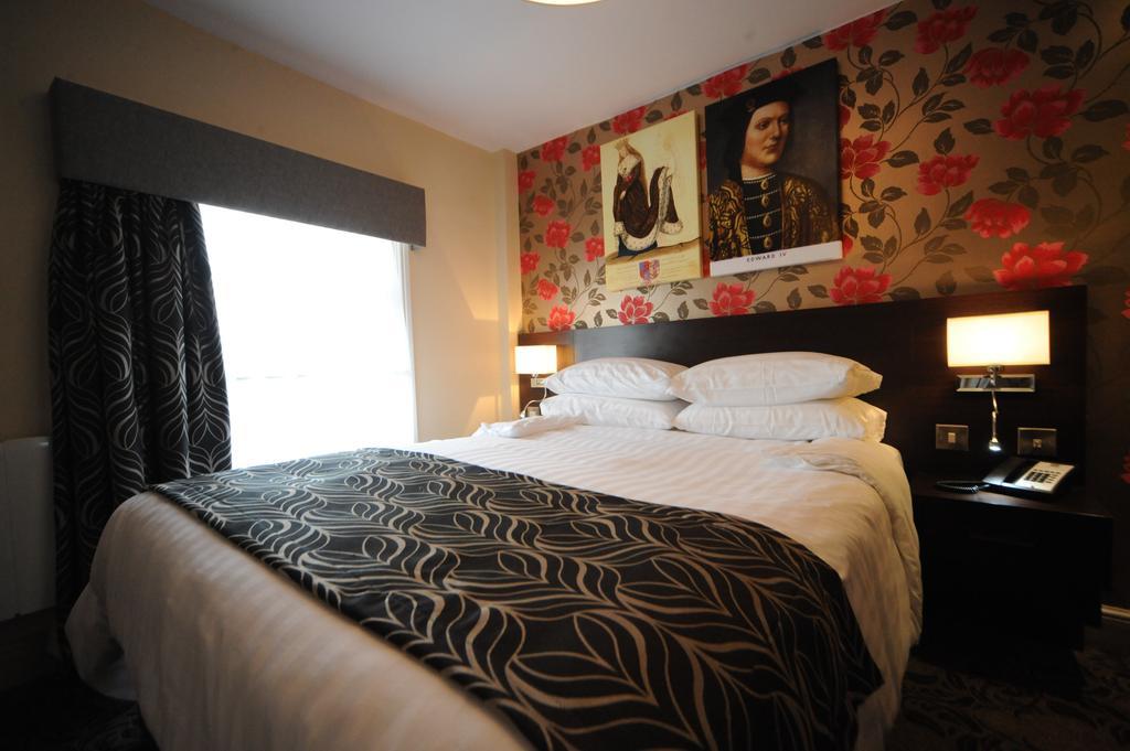 The Bull Hotel Stony Stratford Pokój zdjęcie