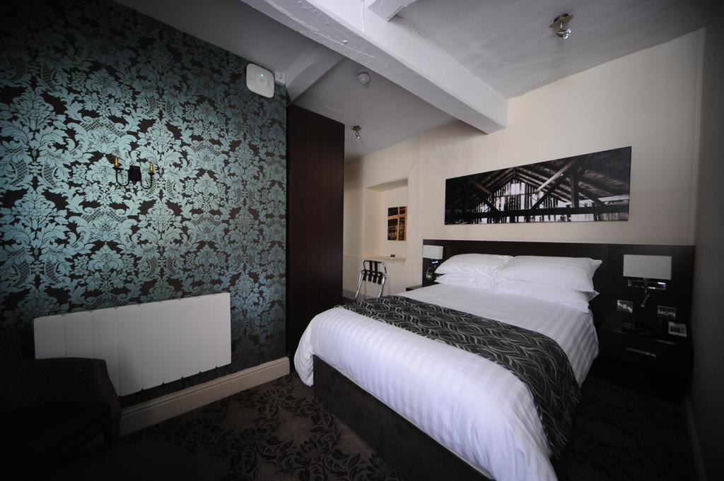 The Bull Hotel Stony Stratford Pokój zdjęcie
