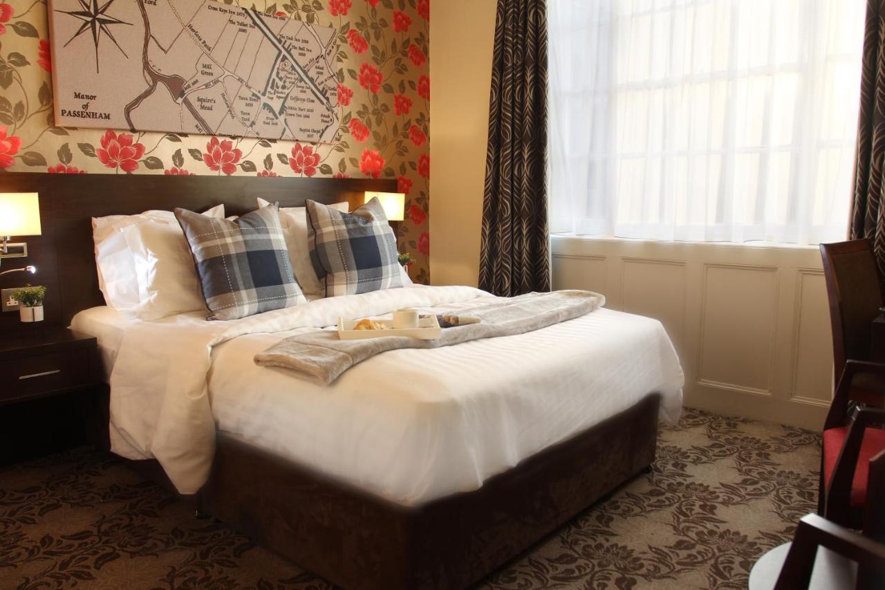 The Bull Hotel Stony Stratford Zewnętrze zdjęcie